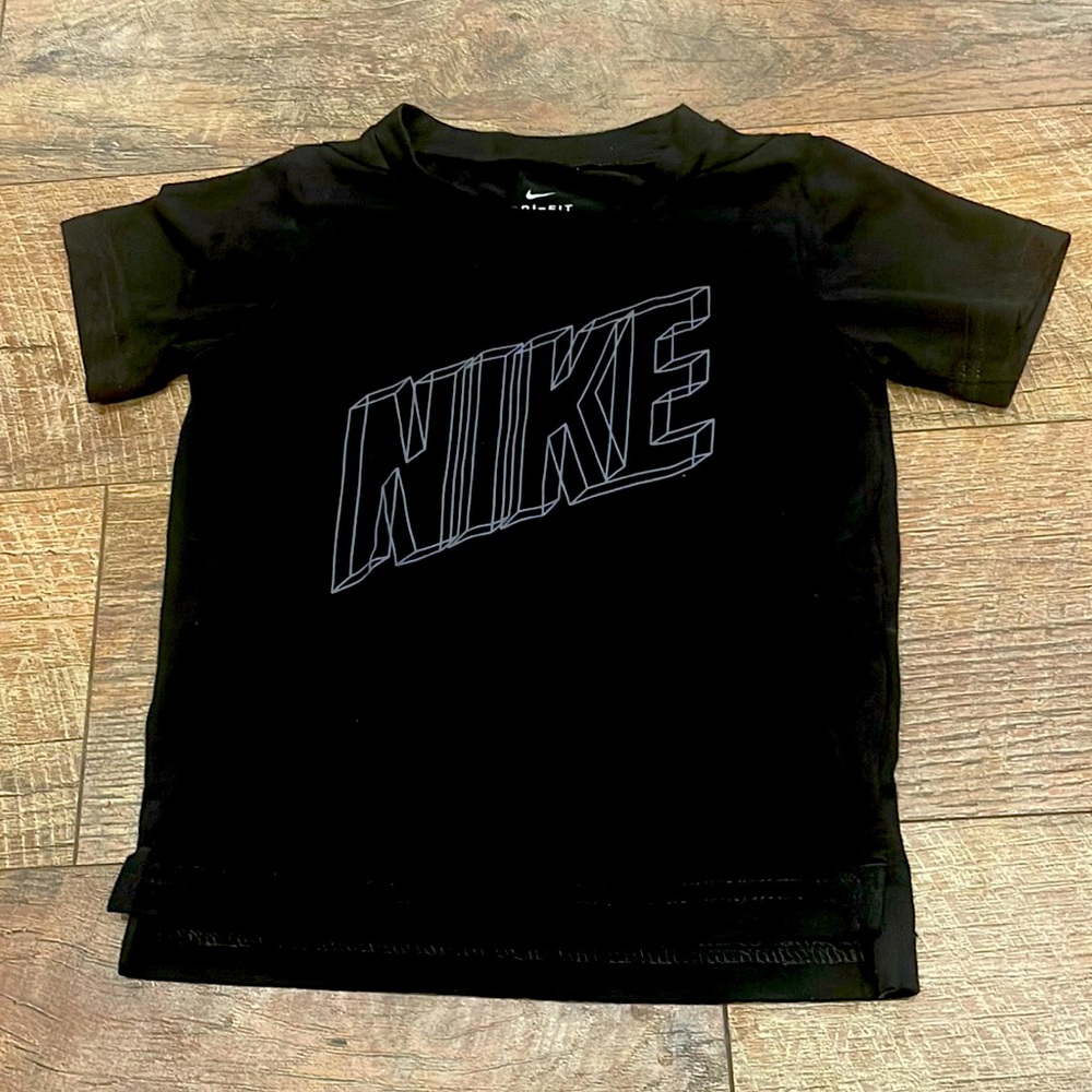 Toddler Nike tee